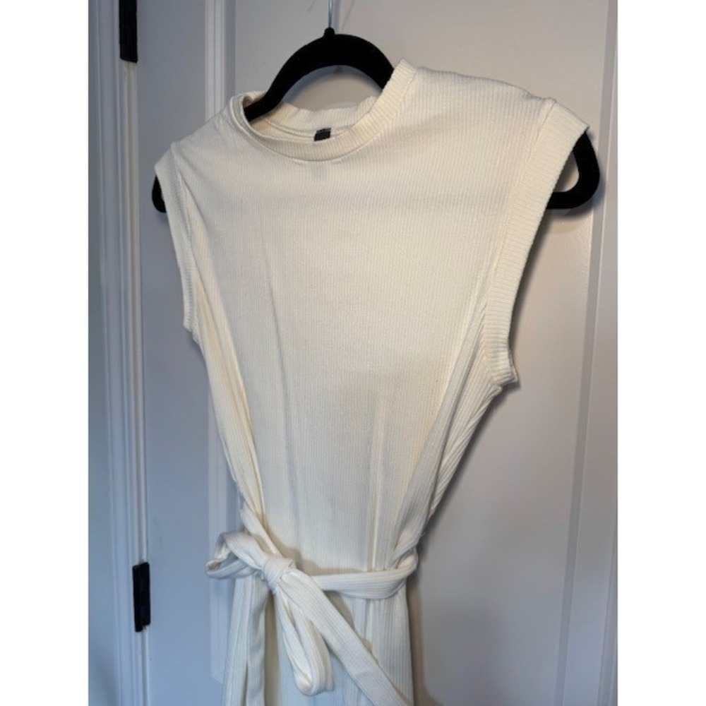 Alya Ribbed Knit Midi Dress Sleeveless Cream Casual w/ Belt Size M‎ - Picture 2 of 7